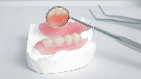 中原区・平間駅の自費の入れ歯、義歯、ノンクラスプデンチャー、金属床義歯